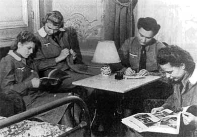 Иллюстрация к книге — Женские вспомогательные службы Германии во Второй мировой войне [i_002.jpg]