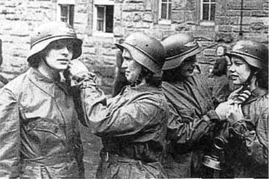 Иллюстрация к книге — Женские вспомогательные службы Германии во Второй мировой войне [i_023.jpg]