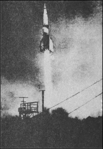 Иллюстрация к книге — Черное солнце Третьего рейха. Битва за &quot;оружие возмездия&quot; [i_059.jpg]