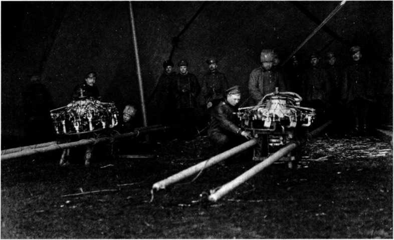 Иллюстрация к книге — "Илья Муромец". Гордость русской авиации [i_085.jpg]