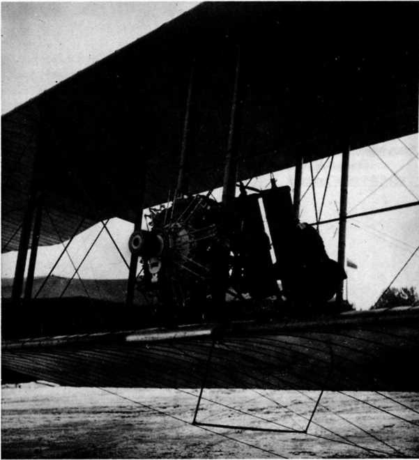 Иллюстрация к книге — "Илья Муромец". Гордость русской авиации [i_093.jpg]