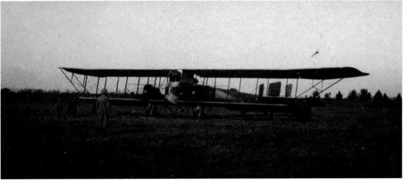 Иллюстрация к книге — "Илья Муромец". Гордость русской авиации [i_126.jpg]