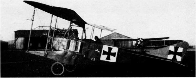 Иллюстрация к книге — "Илья Муромец". Гордость русской авиации [i_130.jpg]