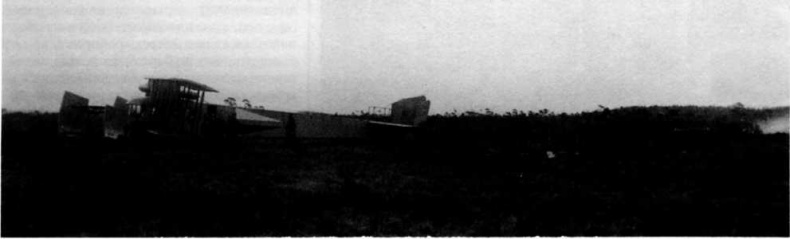 Иллюстрация к книге — "Илья Муромец". Гордость русской авиации [i_139.jpg]