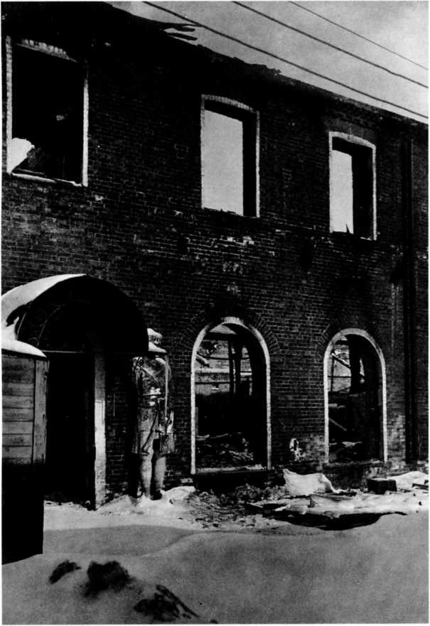 Иллюстрация к книге — "Илья Муромец". Гордость русской авиации [i_140.jpg]