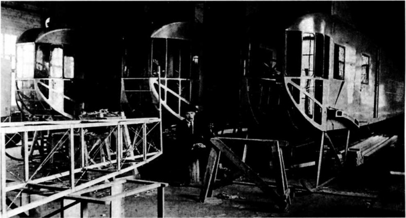 Иллюстрация к книге — "Илья Муромец". Гордость русской авиации [i_141.jpg]