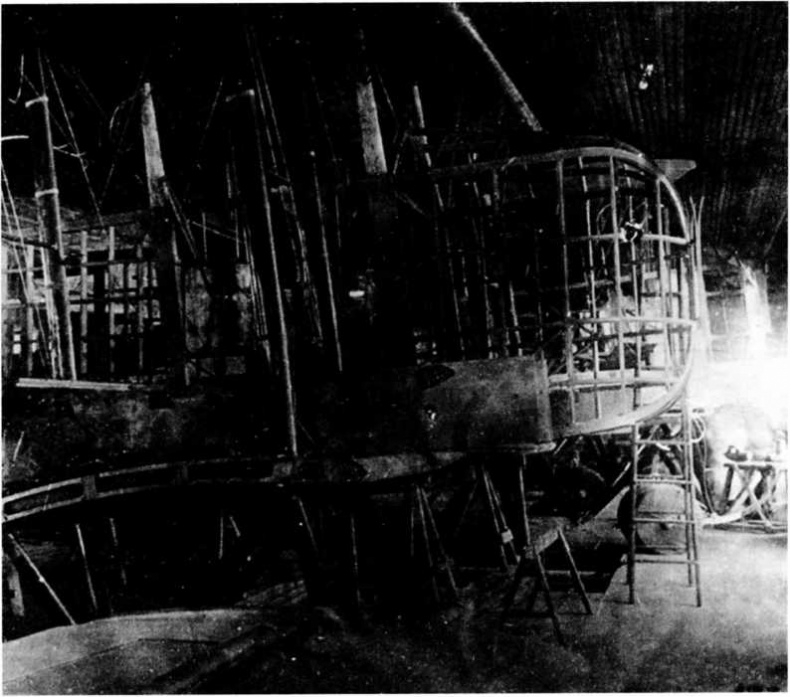 Иллюстрация к книге — "Илья Муромец". Гордость русской авиации [i_178.jpg]