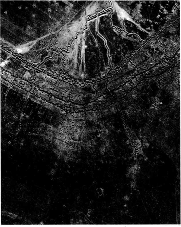 Иллюстрация к книге — "Илья Муромец". Гордость русской авиации [i_222.jpg]