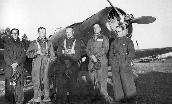 Иллюстрация к книге — 1941. "Сталинские соколы" против Люфтваффе [autogen_ebook_id73.jpg]