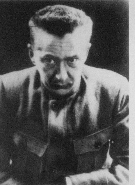 Иллюстрация к книге — Пинхас Рутенберг. От террориста к сионисту. Том I: Россия – первая эмиграция (1879–1919) [i_016.jpg]