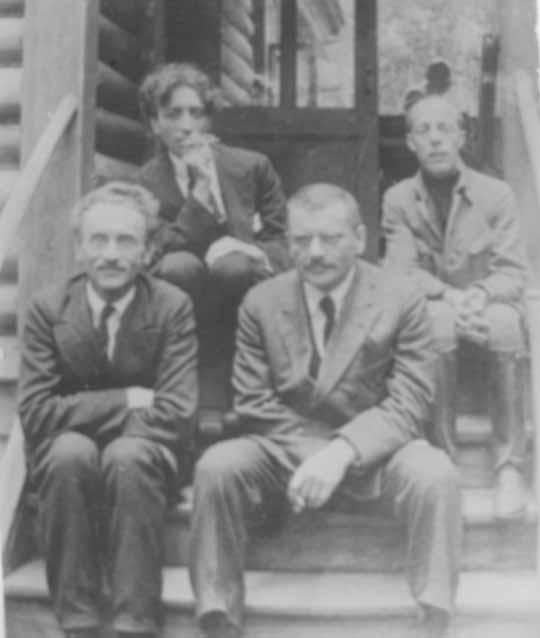 Иллюстрация к книге — Пинхас Рутенберг. От террориста к сионисту. Том I: Россия – первая эмиграция (1879–1919) [i_069.jpg]