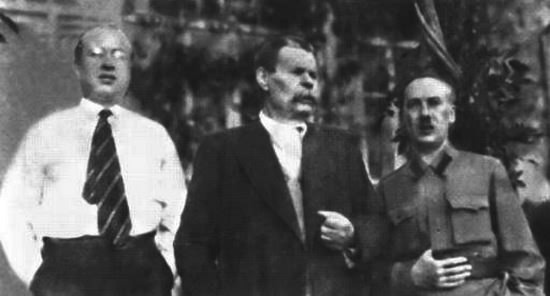 Иллюстрация к книге — Писатели и советские вожди [i_033.jpg]