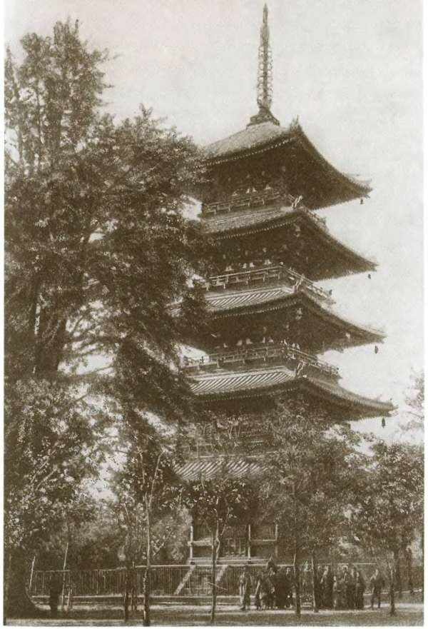 Иллюстрация к книге — Повседневная жизнь Японии в эпоху Мэйдзи [i_029.jpg]