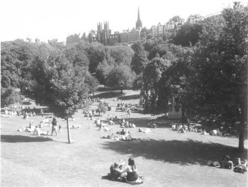 Иллюстрация к книге — Эдинбург. История города [pic05.jpg]