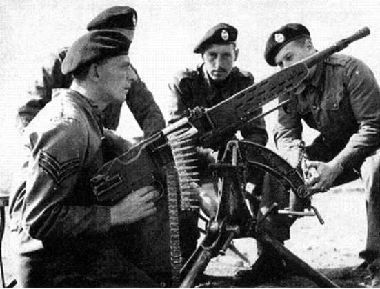 Иллюстрация к книге — Адский косильщик. Пулемет на полях сражений XX века [i_007.jpg]