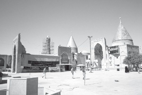 Иллюстрация к книге — История ислама. Исламская цивилизация от рождения до наших дней [i_077.jpg]