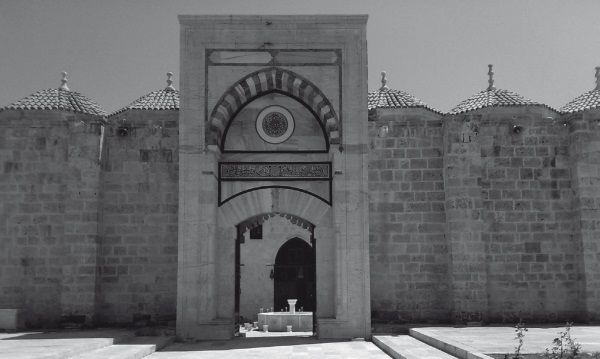 Иллюстрация к книге — История ислама. Исламская цивилизация от рождения до наших дней [i_094.jpg]