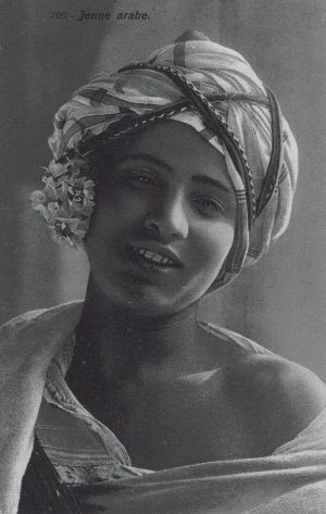 Иллюстрация к книге — История ислама. Исламская цивилизация от рождения до наших дней [i_320.jpg]