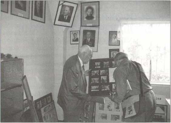 Иллюстрация к книге — Русский Сан-Франциско [i_036.jpg]