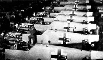 Иллюстрация к книге — "Яки" против "мессеров". Кто кого? [pic_70.jpg]