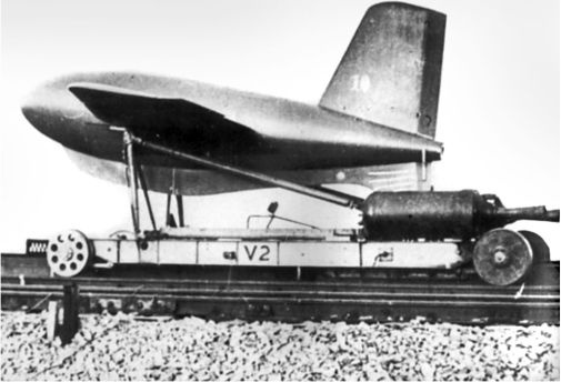 Иллюстрация к книге — Me 163 "Komet" – истребитель "Летающих крепостей" [i_022.jpg]