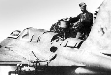 Иллюстрация к книге — Me 163 "Komet" – истребитель "Летающих крепостей" [i_033.jpg]