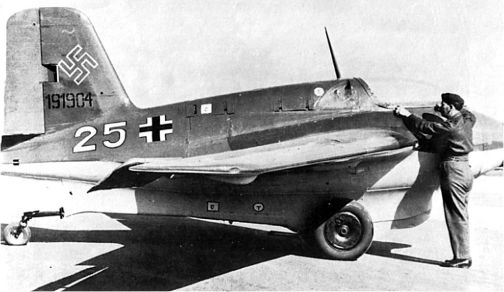 Иллюстрация к книге — Me 163 "Komet" – истребитель "Летающих крепостей" [i_056.jpg]