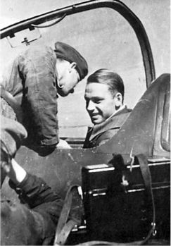 Иллюстрация к книге — Me 163 &quot;Komet&quot; – истребитель &quot;Летающих крепостей&quot; [i_084.jpg]