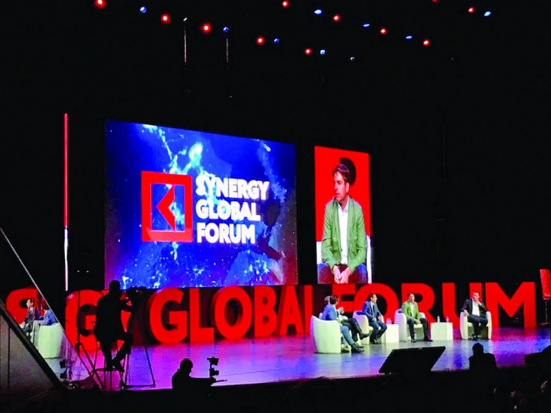 Иллюстрация к книге — Бизнес - это страсть. Идем вперед! 35 принципов от топ-менеджера Оzоn.ru [i_149.jpg]