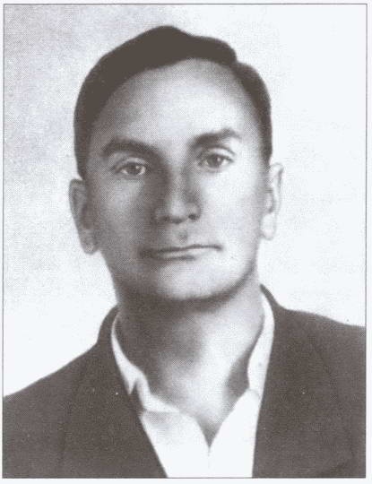 Иллюстрация к книге — Командоры полярных морей [i_036.jpg]