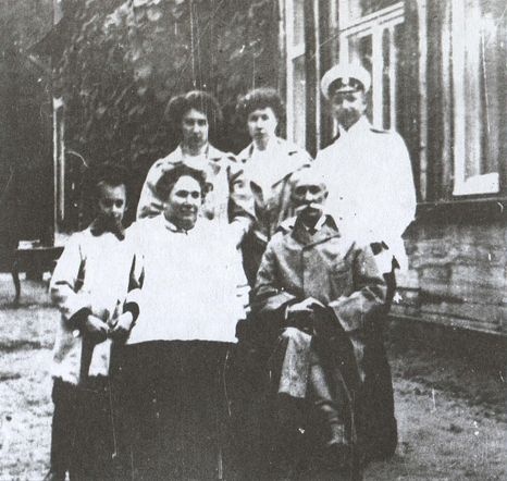 Иллюстрация к книге — Загадка гибели шхуны &quot;Святая Анна&quot; [i_005.jpg]