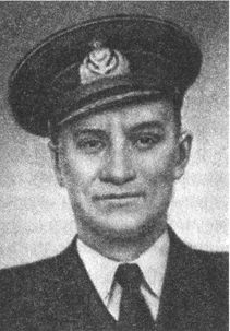 Иллюстрация к книге — 1941 год на Балтике. Подвиг и трагедия [i_026.jpg]