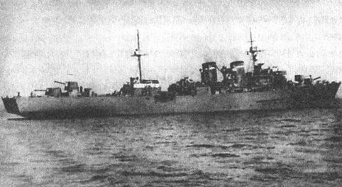 Иллюстрация к книге — 1941 год на Балтике. Подвиг и трагедия [i_047.jpg]