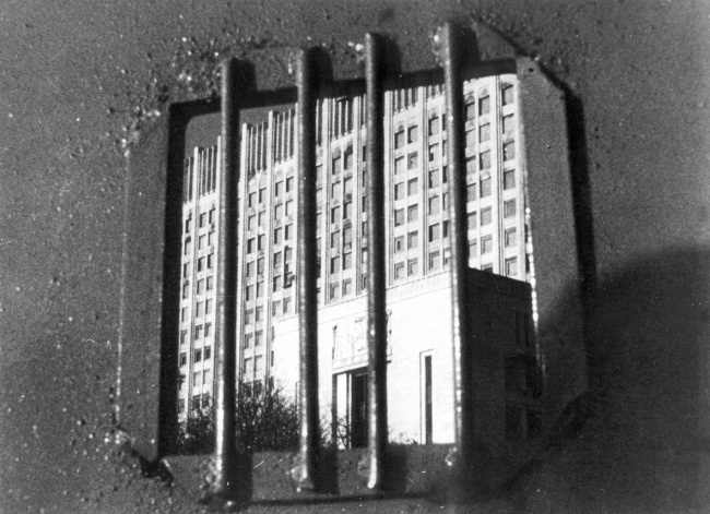 Иллюстрация к книге — Жертвы Черного Октября. 1993 [i_091.jpg]