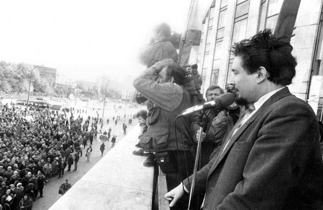 Иллюстрация к книге — Жертвы Черного Октября. 1993 [i_106.jpg]