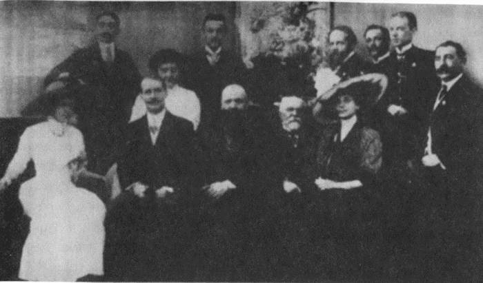 Иллюстрация к книге — Инженеры Сталина. Жизнь между техникой и террором в 1930-е годы [i_003.jpg]