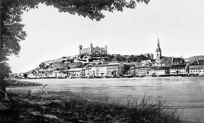 Иллюстрация к книге — Дунай. Река империй [i_047.jpg]