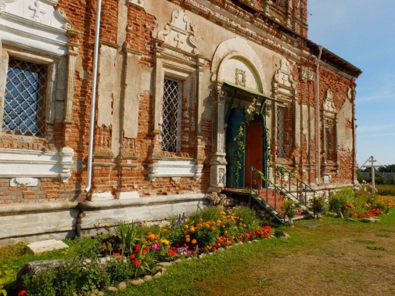 Иллюстрация к книге — Исповедь бывшей послушницы [i_051.jpg]