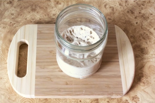 Иллюстрация к книге — Хлеб на закваске [image15_585126219135db0700da3e8a_jpg.jpg]