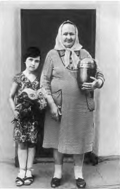 Иллюстрация к книге — Епистинья Степанова [i_053.jpg]