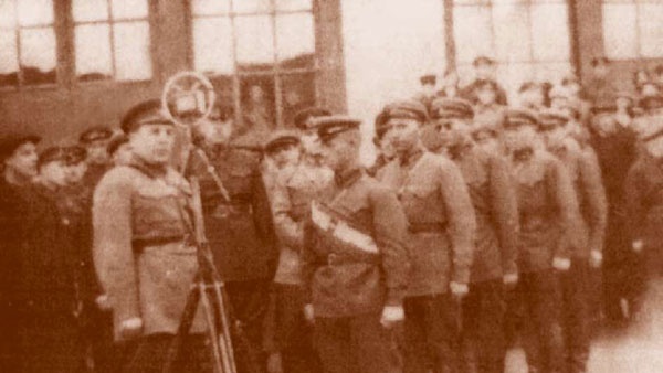 Иллюстрация к книге — Внутренние войска. История в лицах [i_065.jpg]