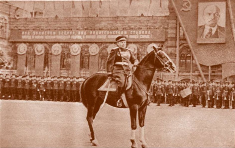 Иллюстрация к книге — Внутренние войска. История в лицах [i_119.jpg]