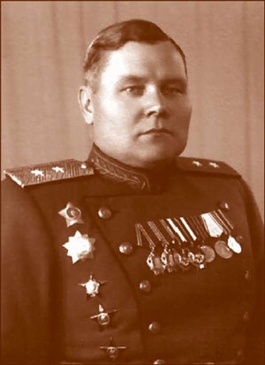 Иллюстрация к книге — Внутренние войска. История в лицах [i_142.jpg]