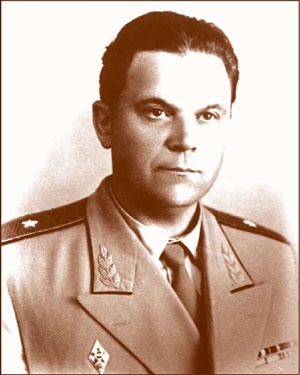 Иллюстрация к книге — Внутренние войска. История в лицах [i_157.jpg]