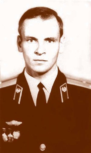 Иллюстрация к книге — Внутренние войска. История в лицах [i_192.jpg]