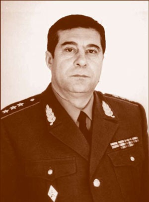 Иллюстрация к книге — Внутренние войска. История в лицах [i_198.jpg]