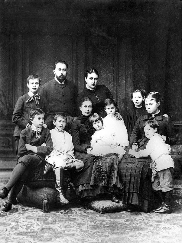 Иллюстрация к книге — Бывшие люди. Последние дни русской аристократии [i_012.jpg]