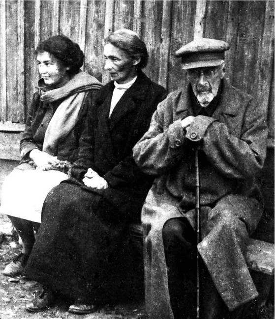 Иллюстрация к книге — Бывшие люди. Последние дни русской аристократии [i_044.jpg]