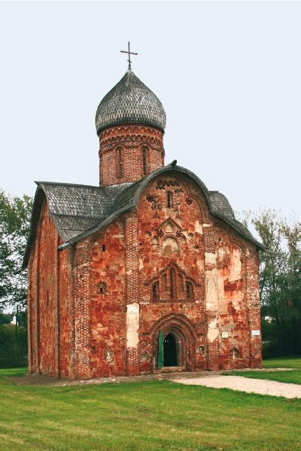 Иллюстрация к книге — Очерки истории средневекового Новгорода [i_068.jpg]