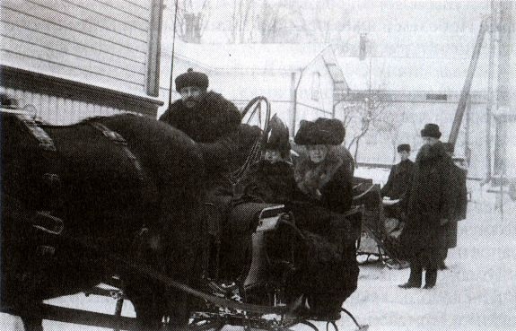 Иллюстрация к книге — От варягов до Нобеля [i_106.jpg]